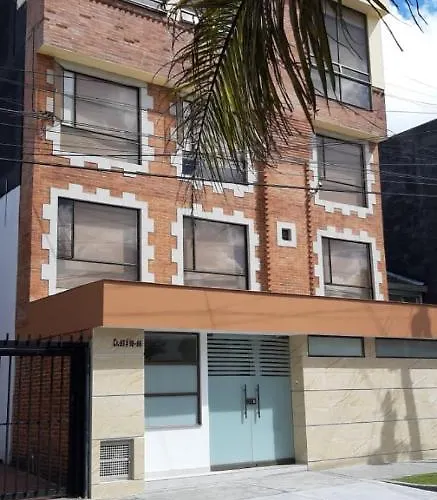 100 Wonderful House
