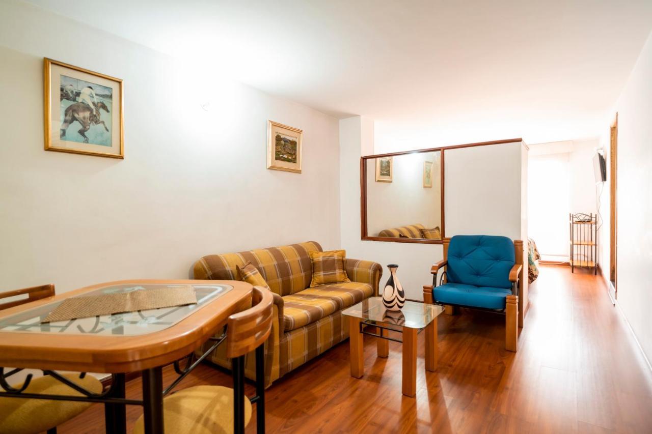 100 Wonderful House * Bogota
