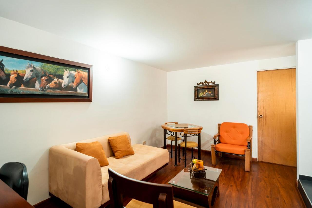 100 Wonderful House Bogota