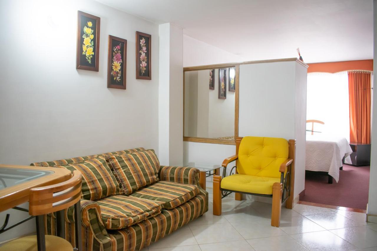 100 Wonderful House Bogota